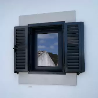 portada de janela em aluminio